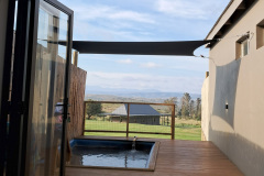 toorwater-bath-on-deck